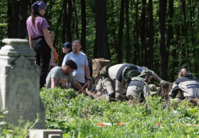 A historical feud threatens a key wartime alliance for Ukraine