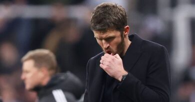 Man Utd ‘snubbed for Everton’ as Carrick denied dream summer transfer | Football | Sport