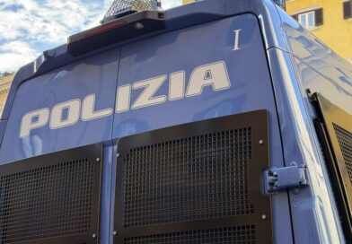 Migrants kill 4 farm workers in fire after trapping them inside van | World | News