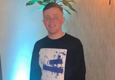 Family dealt double heartache as son, 32, dies after brother stabbed to death | World | News