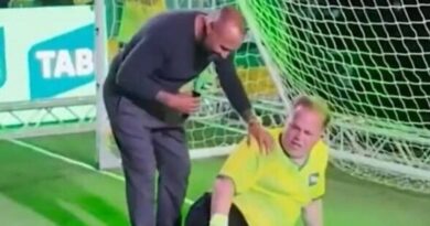 Ex-Man Utd star rushed to hospital in agony while filming TV advert | Football | Sport