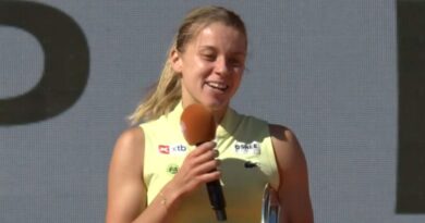 Maja Chwalinska apologises after losing French Open final to ‘annoying’ Mirra Andreeva | Tennis | Sport