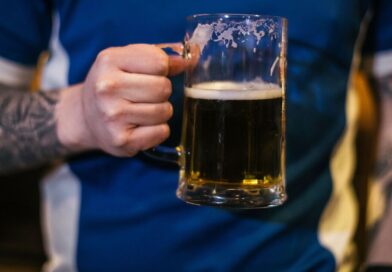 Fury as World Cup pints reach insane £13.44 – ‘scandalous’ | World | News