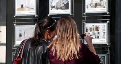 Mortgage broker explains how people with bad credit scores can buy a home | Personal Finance | Finance