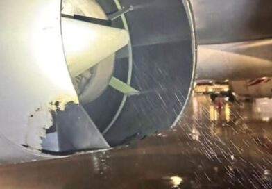 Horror as SriLankan Airlines flight struck by lightning minutes after take-off | World | News