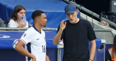 Trent Alexander-Arnold hits new low after England World Cup change | Football | Sport