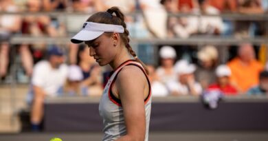 Ex-Wimbledon champion and World No.2 suffers injury days before tournament | Tennis | Sport