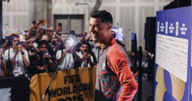 Cristiano Ronaldo shuts down reporter’s Lionel Messi question | Football | Sport