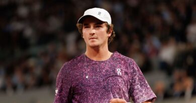 Wimbledon wonderkid Joao Fonseca picks between Federer and Nadal | Tennis | Sport