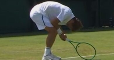 Wimbledon star heartbreakingly retires on court after struggling to move | Tennis | Sport