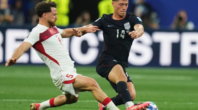 U.S. men suffer first 2026 World Cup loss to Turkey before knockout round