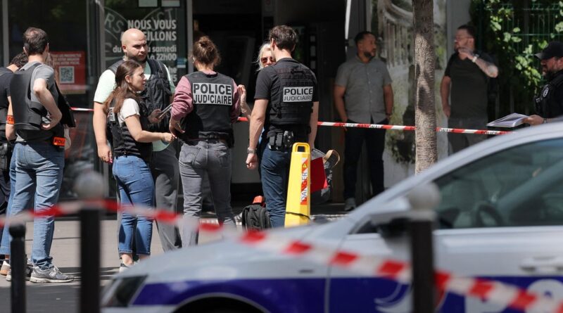 Man attacks 3 women with knives in Paris before being stopped by bystander, witness says