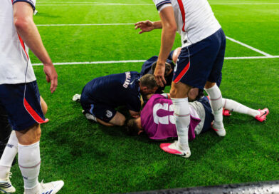 England’s Jordan Henderson suffers serious injury during ‘Wonderwall’ celebration after World Cup win