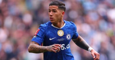 Real Madrid drop bombshell Enzo Fernandez statement as Chelsea set £120m price | Football | Sport