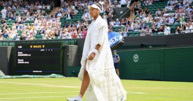 Naomi Osaka sets tongues wagging with latest fashion show at Wimbledon | Tennis | Sport