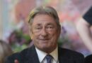 Alan Titchmarsh names plant that will ‘flower its socks off’ this July