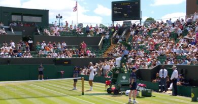 Wimbledon LIVE: BBC rage as match halted and top seed leaves court with issues | Tennis | Sport