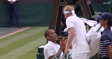 Angry Wimbledon stars argue at net as Clare Balding fires immediate jibe | Tennis | Sport