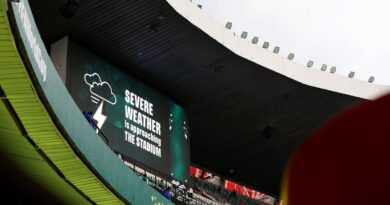 Mexico vs England kick-off delayed as FIFA issue statement on World Cup chaos | Football | Sport