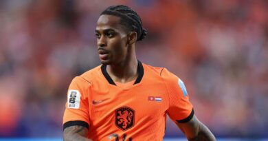 Man Utd ‘hold talks’ over Summerville as transfer target identified | Football | Sport