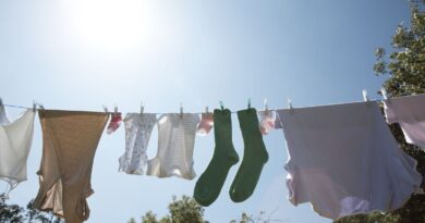 Households urged not to hang clothes on washing line on Saturday