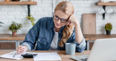 HMRC ‘exact dates’ warning over tax bill for DWP claimants | Personal Finance | Finance