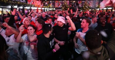 UK pubs’ closing times if England vs Norway World Cup match is delayed | Football | Sport