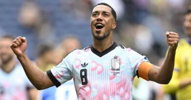 Man Utd’s next three transfers after Youri Tielemans decided as £35m deal done | Football | Sport
