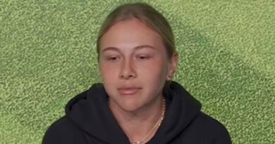 Wimbledon star snubs finals as she switches allegiance following press conference tears | Tennis | Sport