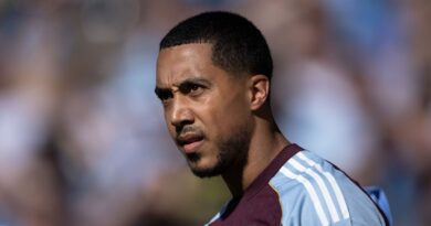 Transfer news LIVE: Man Utd medical today, Liverpool talks planned, Youri Tielemans latest | Football | Sport