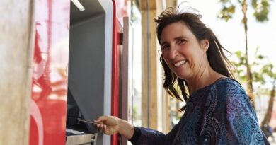 Major UK bank offering ‘free’ £220 for switching – how to qualify | Personal Finance | Finance