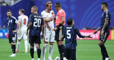 Argentina star branded ‘ridiculous’ over Kane incident as BBC air unseen clip | Football | Sport