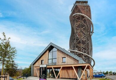 Horror as three dead after falling from popular observation tower in Germany | World | News