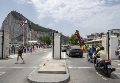 Spanish taxis warned they will be stopped from entering Gibraltar as border removed | World | News