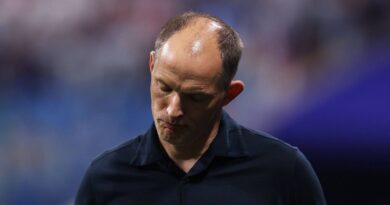 Senior England players ‘not happy’ with Tuchel after ‘private complaints’ | Football | Sport