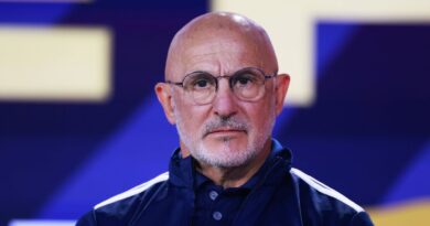 World Cup final carnage as Spain scrap training amid Argentina problem | Football | Sport