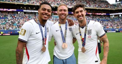 England’s World Cup medal gesture, Saka walks away, coach fights back tears | Football | Sport