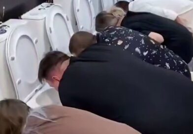 Sickening moment Russians line up to drink out of toilets in bizarre public game | World | News Sickening moment Russians line up to drink out of toilets in bizarre public game | World | News