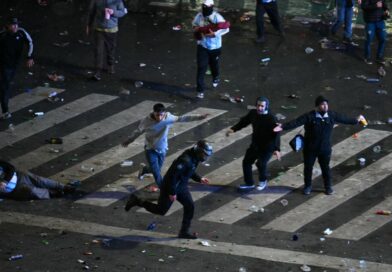 Furious Argentina fans hurl rocks at riot police after World Cup final | World | News Furious Argentina fans hurl rocks at riot police after World Cup final | World | News