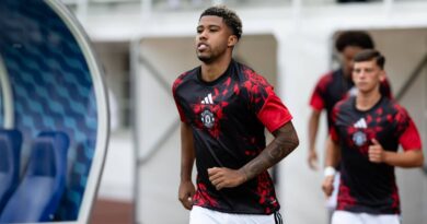 Man Utd new signing causing a stir in training as team-mate speaks out | Football | Sport