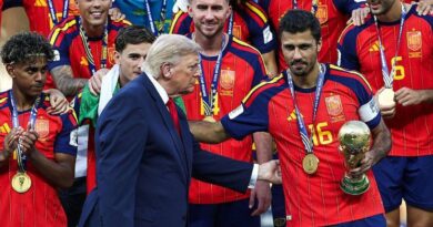 Donald Trump torn apart for appearance at World Cup in four-word jab | Football | Sport