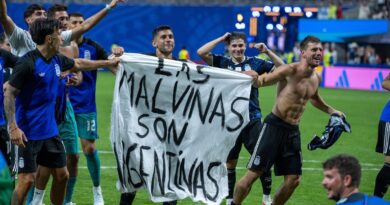 Can the UK government revoke visas for Argentina players after World Cup behaviour? | Football | Sport