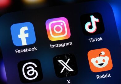 Facebook down: Instagram and Facebook down as users report account issues | World | News