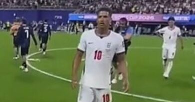 Bellingham clash with ref after Argentina chaos emerges in new clip | Football | Sport