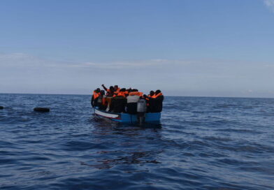 Panic in Spain as 100 illegal migrants arrive in 24 hours | World | News Panic in Spain as 100 illegal migrants arrive in 24 hours | World | News