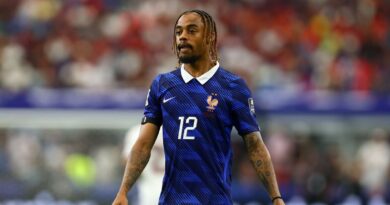 Bradley Barcola to Liverpool transfer truth after ‘agreement’ and £145m call | Football | Sport