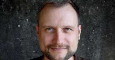 Image Line CEO Constantin Koehncke hits the FL Studio forums and subreddit every day to keep in touch with his users.