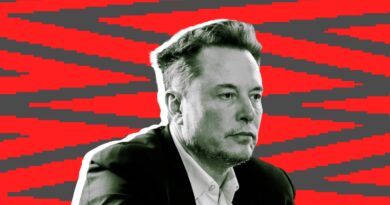 Elon Musk denies a report about SpaceX’s AI phone prototype