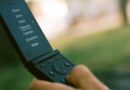 The Light Flip is a minimalist flip phone with a point to prove The Light Flip is a minimalist flip phone with a point to prove