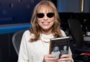 Carly Simon reveals Parkinson’s disease was mistaken for arthritis